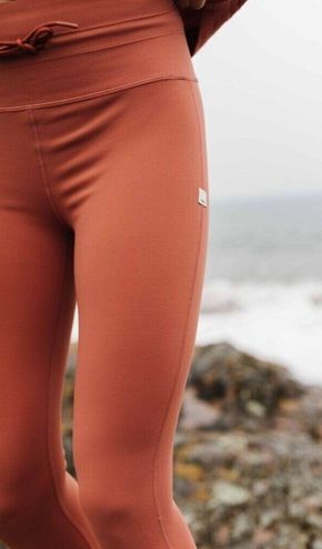 Vuori New Women Daily Legging Cinnamon Yoga Athletic Pants Medium