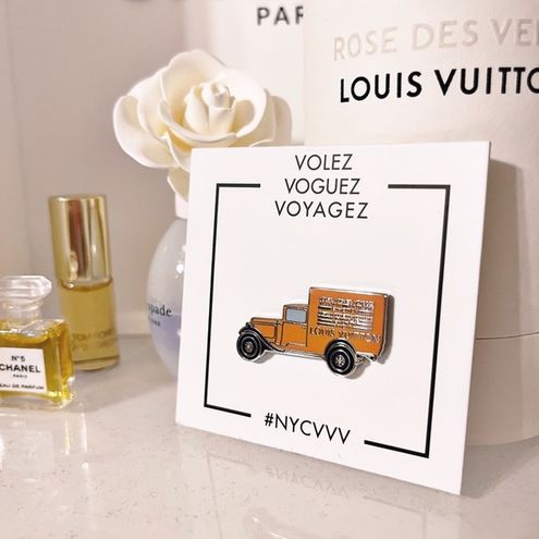 Louis Vuitton VVV Brooch Pin Yellow Car