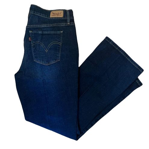 Levi's 515 Bootcut Jeans Dark Wash Size 12 Blue - $30 - From Erin