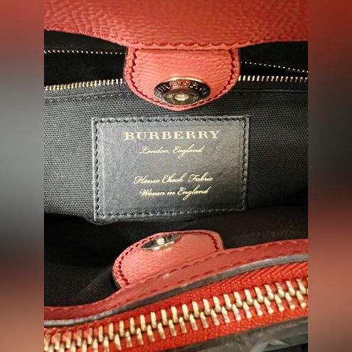 AUTHENTIC Burberry Banner Bag PREOWNED (WBA128) – Jj's Closet, LLC