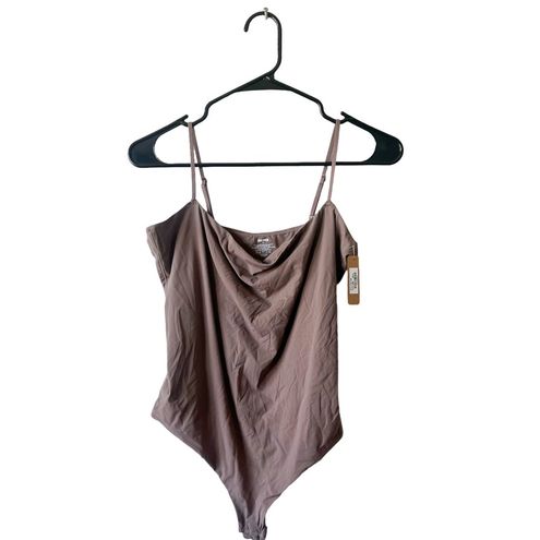 SKIMS Fits Everybody Square Neck Bodysuit - Umber