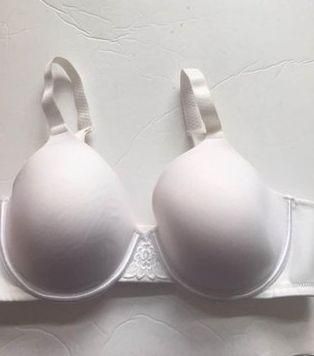 Vanity Fair bra size 38C - $18 - From Roxanne