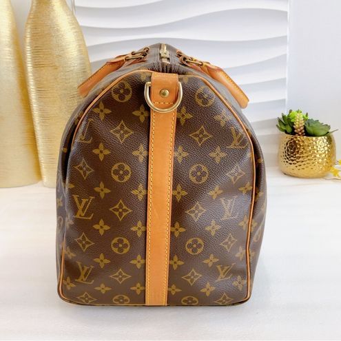 Louis Vuitton ❤️BEAUTIFUL AUTHENTIC Keepall 50 w/ strap Bandouliere  Monogram - $1279 - From Uta