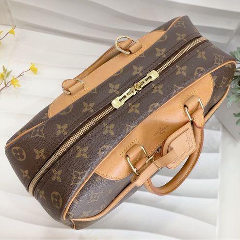 Louis Vuitton Authentic Deauville monogram canvas - $971 - From Uta