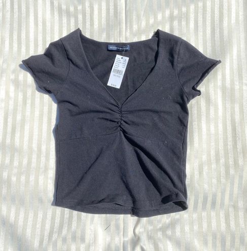 Brandy Melville Gina Top Black 22 26 Off Retail From Haena