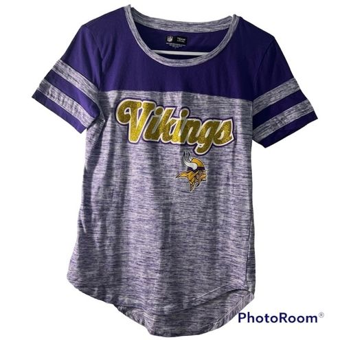 New Era Women's Minnesota Vikings Glitter T-Shirt