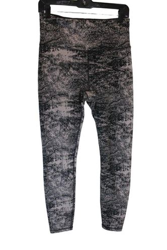 Athleta Elation Glades 7/8 Tight Legging size M Women's Athletic Activewear Size  M - $22 - From Carmen