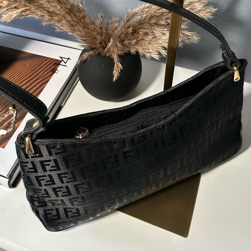 Fendi ROMA ITALY 1925 VINTAGE SHOULDER BAG Black - $290