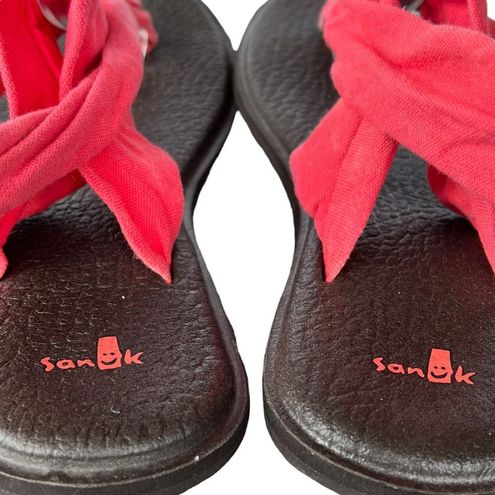 Sanuk Womens Yoga Sling 2 Flat Sandal Size 11 Red Stretch Knit Cushioned  Slip On - $17 - From Kathy