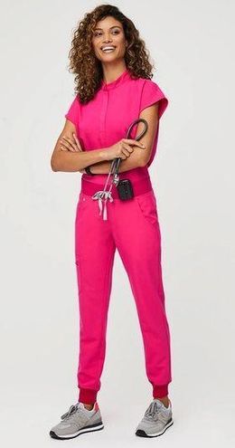 FIGS Shocking Pink Set Size XS petite - $68 (15% Off Retail) - From Terry