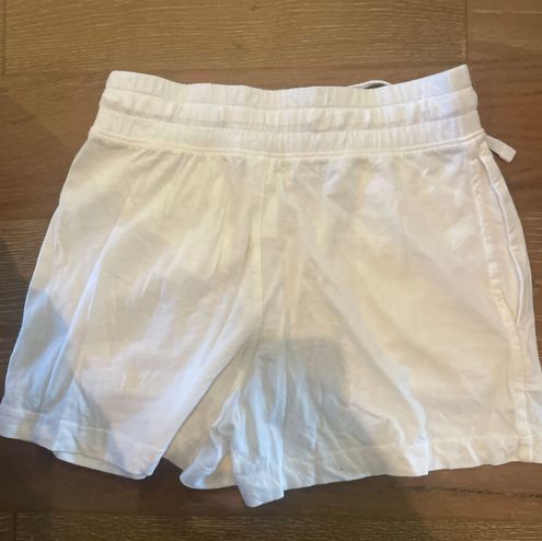 White Shorts Size XXS - $10 (60% Off Retail) - From Sloane