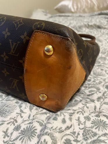 Louis Vuitton Wilshire GM Monogram Tote Brown - $600 (58% Off Retail) -  From Carley