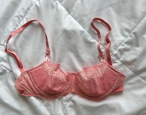 Victoria's Secret Dream Angels Full Coverage No Wire Lace Bra, Pink Berry  38D for Sale in San Juan Capistrano, CA - OfferUp