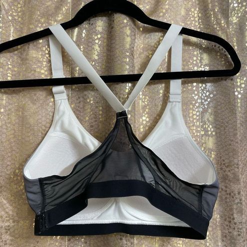 Victoria's Secret Ombre Black White Lightweight Sports Bra, Small - $17 -  From Jessica