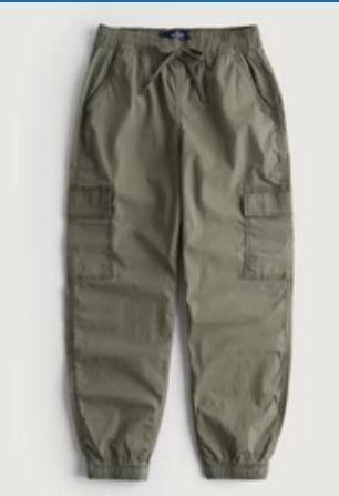 Hollister Cargo Pants Green Size XL - $27 (50% Off Retail) - From