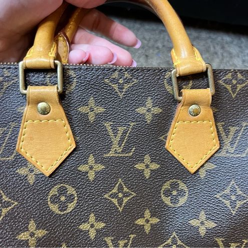 Louis Vuitton speedy 25 monogram with dust bag and base shaper