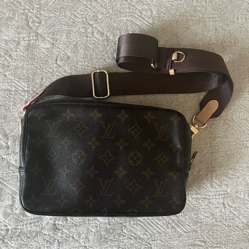 Louis Vuitton crossbody bag - $221 - From Alyssa