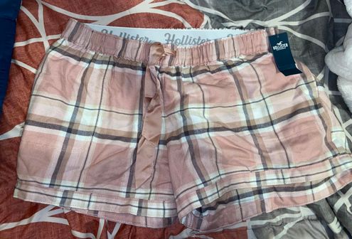 Hollister Mid Rise Flannel Sleep Short 