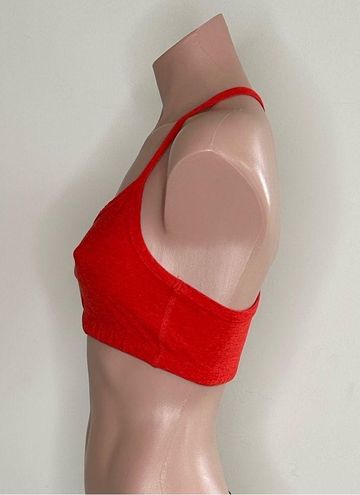 Beyond Yoga Slim Racerback Bra in Red Flower Scarlet Size M - $43 - From  Lizanne