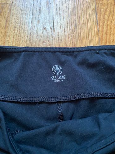 Gaiam Yoga Pants Black Size 6 - $16 (46% Off Retail) - From Zo