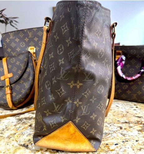 Louis Vuitton Shoulder Bag Cabas Mezzo Brown Monogram - $568 (68% Off  Retail) - From SarahEmma