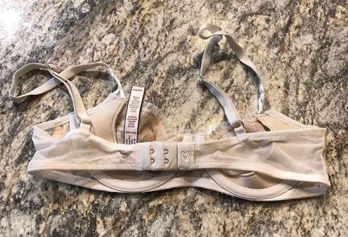 Victoria's Secret Victoria Secret white lace underwire bra Size 32 B