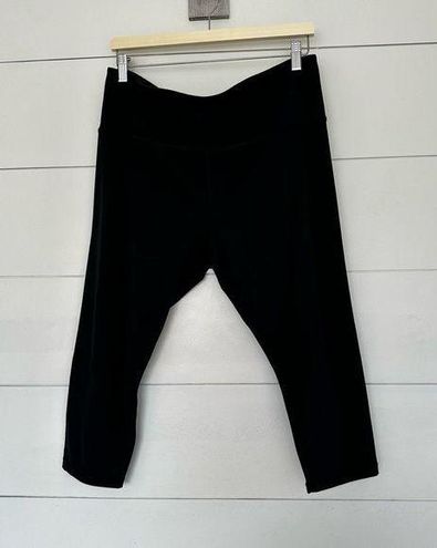 Athleta Women's Black Extra Large Elation Capri Pants Size XL