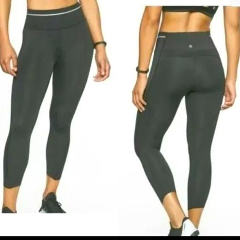 Athleta sonic reflective capri tights size xl yoga swift light black - $25  - From Lisa