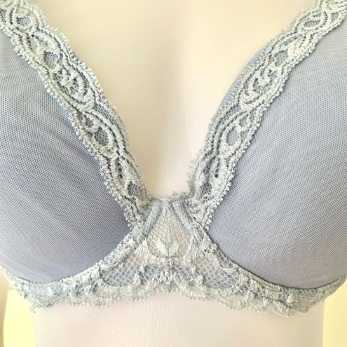 Natori Feathers lace trim plunge contour underwire bra 36DDD light blue  Size 36 F / DDD - $33 (51% Off Retail) - From AmiciNovi