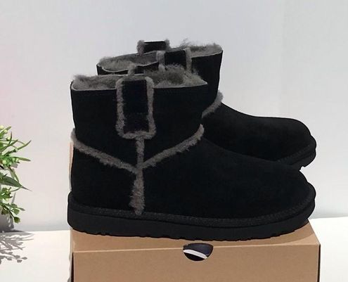 UGG Classic Mini Spill Seam Black Size 7 - $135 New With