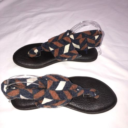 Sanuk Size US 8 Sandals Yoga Sling Fabric Thong Neutral