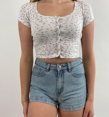 Brandy Melville Floral Crop Top Size undefined - $10 - From Claire