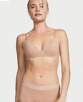 Victoria's Secret Victoria's Secret Lightly Lined Wireless T Shirt India