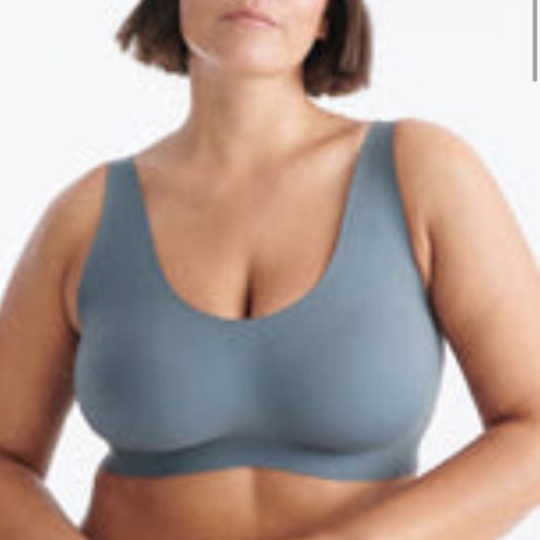 Knix LuxeLift Pullover Bra in Smokeshow Gray Blue Medium - $35 - From Julie