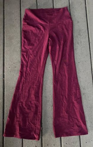 Wild Fable High-Waisted Slim Fit Flare Leggings Burgundy Women's XL New -  $11 New With Tags - From Sonya