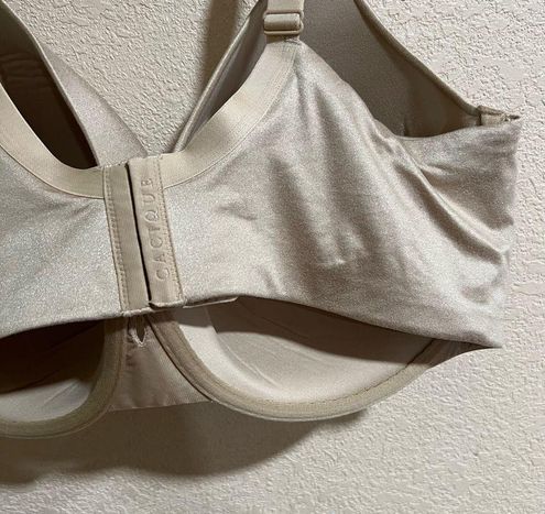 Cacique tan/ nude plunge tee shirt bra - 42F Size undefined - $22