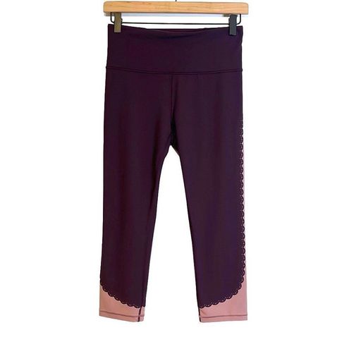 Athleta Elation Scallop Capri Leggings - $41 - From Sayra