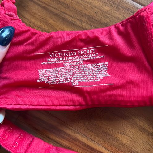 Victoria's Secret Red Rhinestone Bombshell Bra Size 32 B - $46 (34