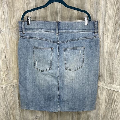 Spanx Distressed Denim Skirt Size 2X - $44 New With Tags - From Lori