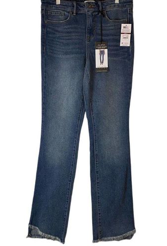 Aura NWT SOFIA “” HI RISE KICK STRETCH BOOT SKINNY RAW HEM SZ 4 WOMENS -  $30 New With Tags - From Dakota