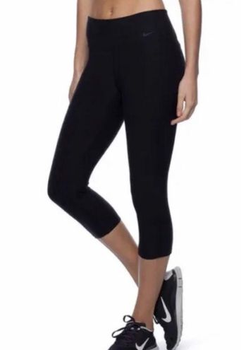 Nike Dri Fit low rise crop capri leggings black blue green mesh xs 19”  inseam - $23 - From Julie