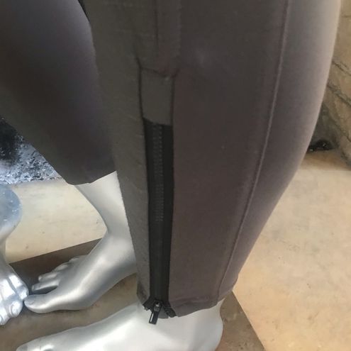 Athleta Headlands Hybrid Moto Tight Gray Brown Pants Women's Size 6