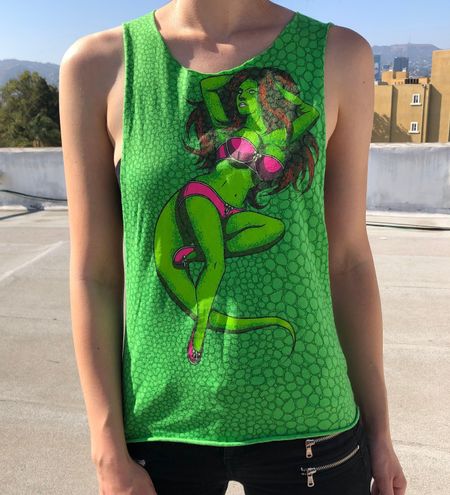 Volcom x Todd Bratrud Pinup Series Lizard Burlesque Girl Cut off