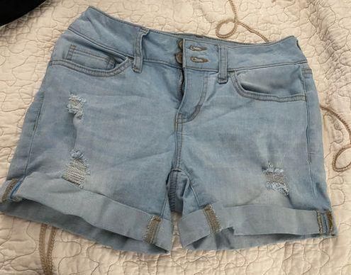 Favorite Midi SO Jean Shorts Size 4 