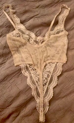 Vintage Lace Bodysuit - white