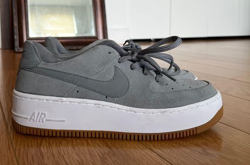 Wmns Air Force 1 Sage Low 'Cool Grey