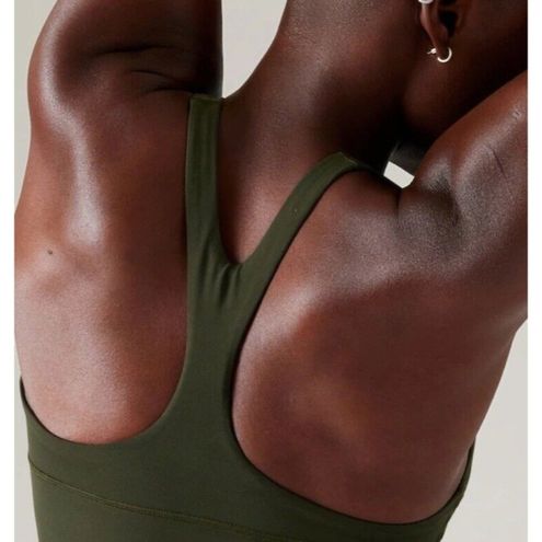 Athleta M Transcend Plunge Sports Bra Medium D-DD Aspen Olive Green nwt -  $29 - From Rob