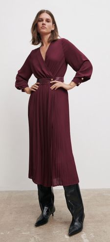 Zara burgundy cheap pleated dress