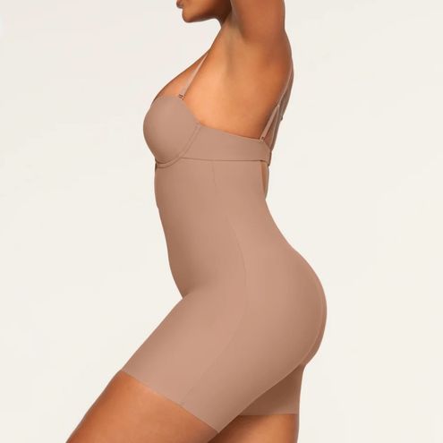 SKIMS All In ONE Deep Plunge Shapewear Mid Thigh Bodysuit