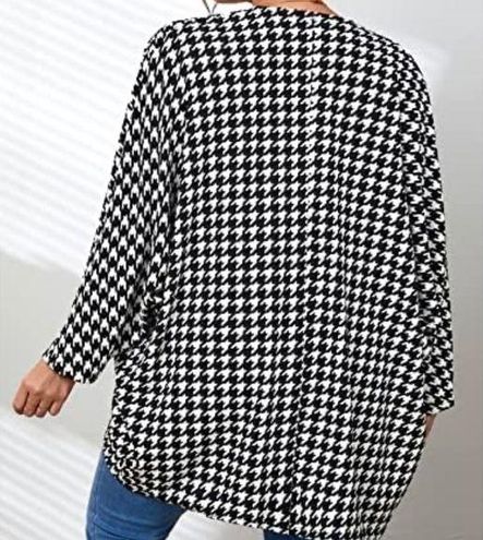 Adrienne Vittadini women's houndstooth sweater jacket 3X - $25 - From Anna
